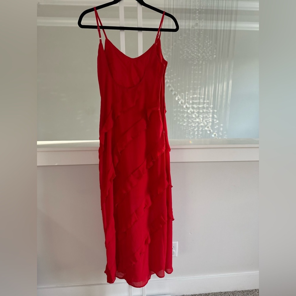 Commense Elegant Red Ruffle Dress - Picture 6 of 8